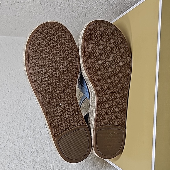 Michael Kors Abbott Sandals - Picture 9 of 10